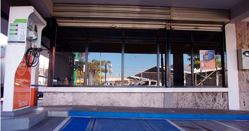 Metropolitana Fachada Centro de Carga Semi Rápida Agencia Metropolitana